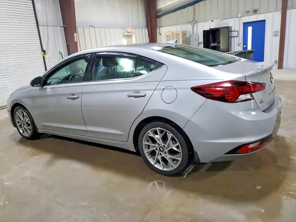 5NPD84LF7LH560333 — 2020 Hyundai Elantra, фото 2 с аукциона Copart, Подтопление
