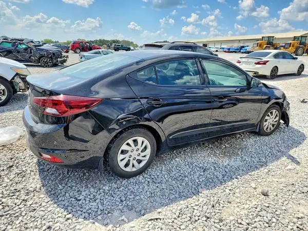5NPD74LF9LH502369 — 2020 Hyundai Elantra, фото 3 с аукциона Copart, Передняя часть