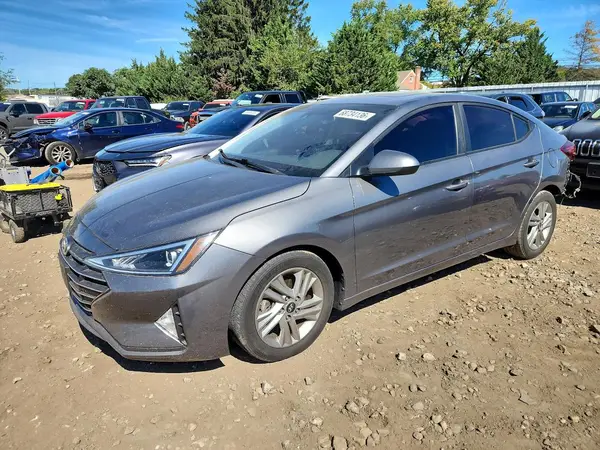 5NPD84LF5LH531817 — 2020 Hyundai Elantra, Задняя часть (Rear End), фото до ремонта