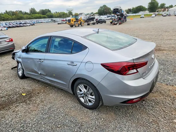 5NPD84LF6LH588284 — 2020 Hyundai Elantra, фото 2 с аукциона Copart, Боковая часть