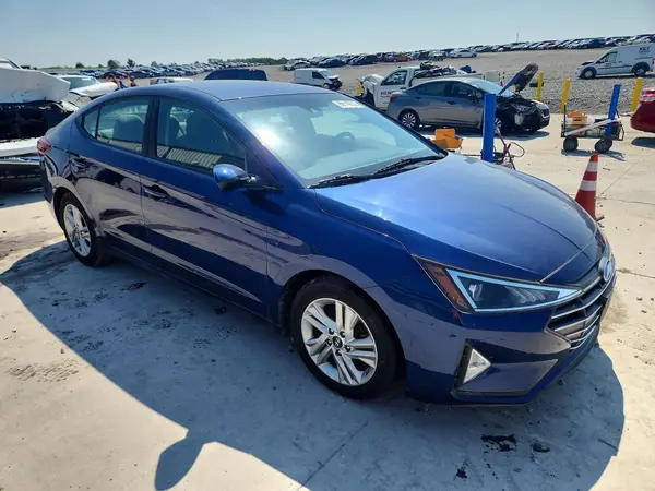 5NPD84LF6LH573123 — 2020 Hyundai Elantra, фото 4 с аукциона Copart, Механические повреждения