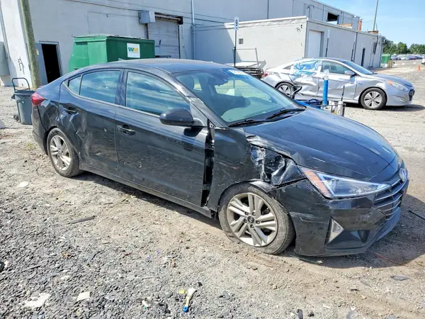5NPD84LF3LH500856 — 2020 Hyundai Elantra, фото 4 с аукциона Copart, Передняя часть