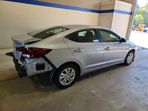 KMHD74LF0LU930865 — 2020 Hyundai Elantra, фото 3 с аукциона Copart, Задняя часть
