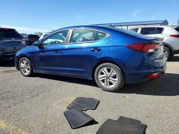 5NPD84LF6LH537061 — 2020 Hyundai Elantra, фото 2 с аукциона Copart, Мелкие вмятины и царапины
