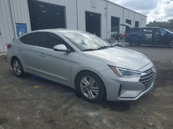 5NPD84LF8LH506930 — 2020 Hyundai Elantra, фото 4 с аукциона Copart, Передняя часть