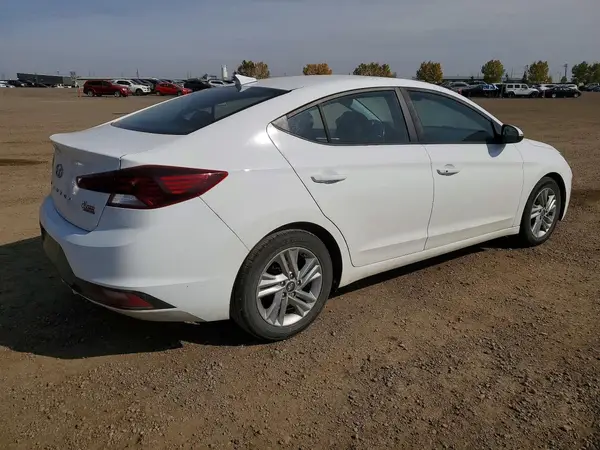 KMHD84LF6LU011112 — 2020 Hyundai Elantra, фото 3 с аукциона Copart 29.09.2026, Механические повреждения