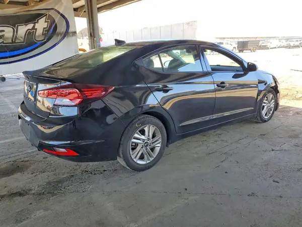 5NPD84LF0LH522216 — 2020 Hyundai Elantra, фото 3 с аукциона Copart, Передняя часть
