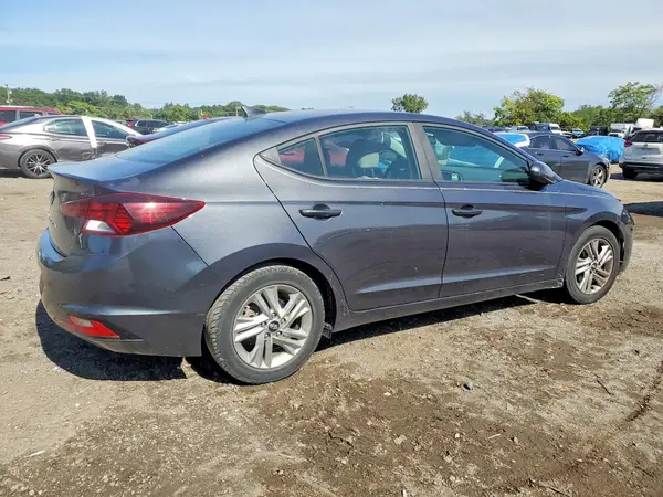 5NPD84LF5LH584369 — 2020 Hyundai Elantra, фото 3 с аукциона Copart, Передняя часть