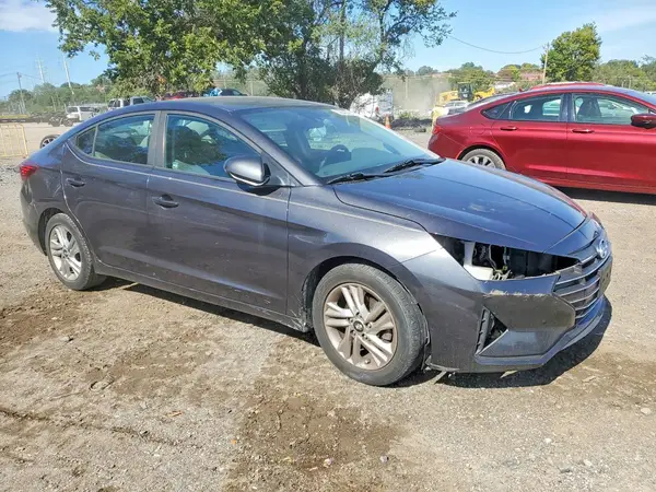 5NPD84LF5LH584369 — 2020 Hyundai Elantra, фото 4 с аукциона Copart, Передняя часть