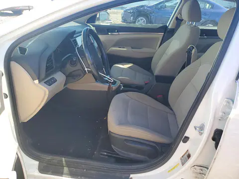 2020 Hyundai Elantra Sel VIN 5NPD84LF8L8625626 фото 7