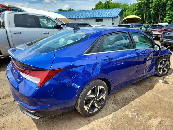KMHLP4AG2MU133428 — 2021 Hyundai Elantra, фото 3 с аукциона Copart 01.10.2026, Повреждения со всех сторон
