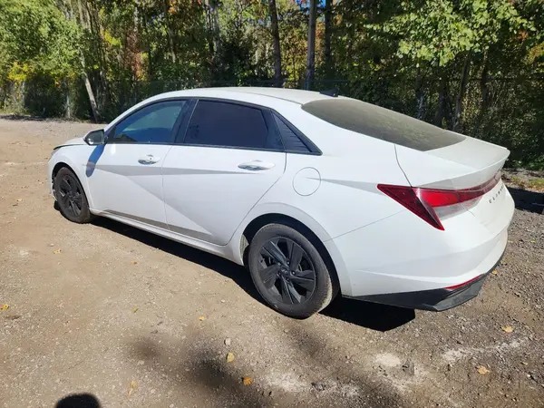 KMHLM4AG2MU107209 — 2021 Hyundai Elantra, фото 2 с аукциона Copart 13.10.2026, Боковая часть
