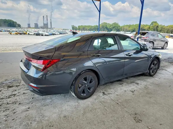 2021 HYUNDAI ELANTRA VIN 5NPLM4AG9MH022897 фото 3