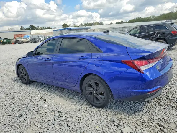 KMHLM4AG3MU121619 — 2021 Hyundai Elantra, фото 2 с аукциона Copart, Передняя часть