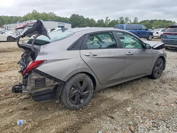 KMHLM4AG1MU127502 — 2021 Hyundai Elantra, фото 3 с аукциона Copart, Передняя часть