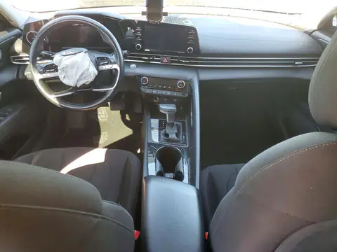 5NPLN4AG1MH005444 — 2021 Hyundai Elantra, фото 8 с аукциона Copart, Передняя часть
