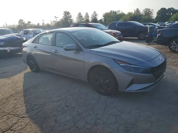 2022 HYUNDAI ELANTRA VIN KMHLM4AG8NU324071 фото 4