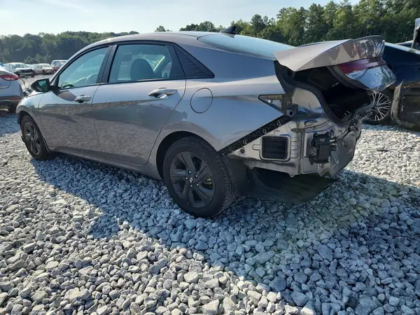 KMHLM4AG7NU275669 — 2022 Hyundai Elantra, фото 2 с аукциона Copart, Передняя часть
