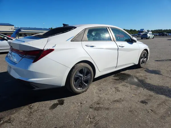 5NPLS4AG7NH068400 — 2022 Hyundai Elantra, фото 3 с аукциона Copart, Задняя часть