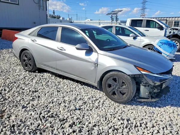 5NPLM4AG3NH064404 — 2022 Hyundai Elantra, фото 4 с аукциона Copart, Передняя часть