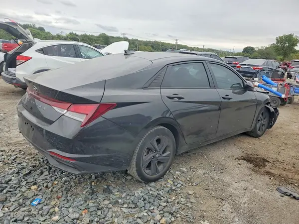 KMHLS4AG7NU322253 — 2022 Hyundai Elantra, фото 3 с аукциона Copart, Передняя часть