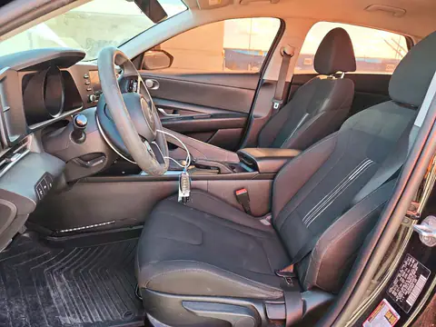 KMHLM4AG0NU339213 — 2022 Hyundai Elantra, фото 7 с аукциона Copart, Передняя часть