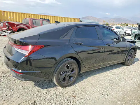KMHLM4AG5PU583104 — 2023 Hyundai Elantra, фото 3 с аукциона Copart 30.09.2026, Передняя часть
