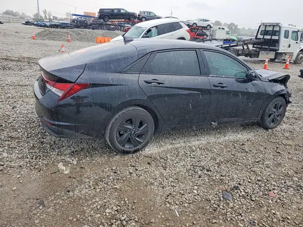 KMHLM4AG3PU459705 — 2023 Hyundai Elantra, фото 3 с аукциона Copart 02.10.2026, Передняя часть