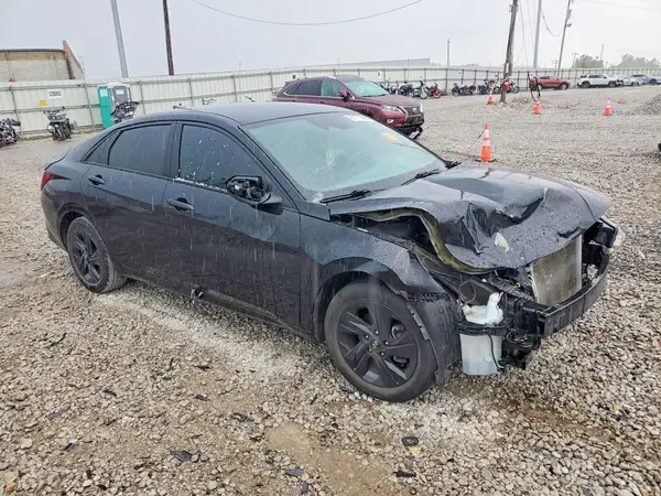 KMHLM4AG3PU459705 — 2023 Hyundai Elantra, фото 4 с аукциона Copart 02.10.2026, Передняя часть