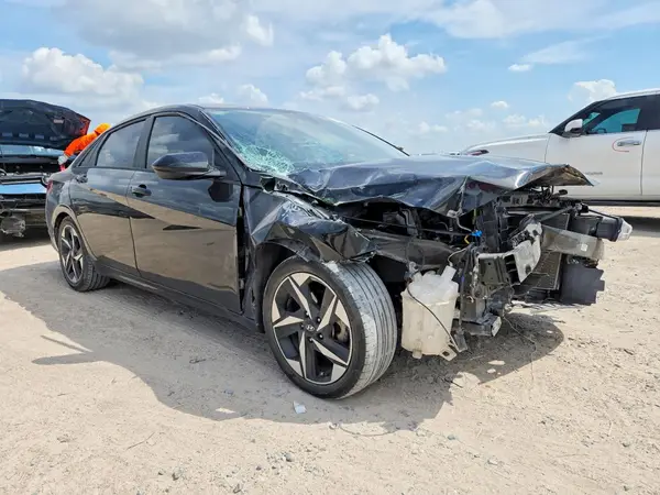 KMHLS4AG0PU410502 — 2023 Hyundai Elantra, фото 4 с аукциона Copart 06.10.2026, Передняя часть