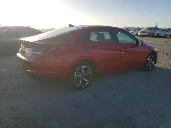 5NPLS4AG1PH116766 — 2023 Hyundai Elantra, фото 3 с аукциона Copart, Передняя часть