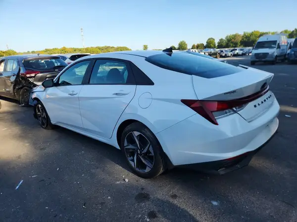 5NPLS4AG1PH117514 — 2023 Hyundai Elantra, фото 2 с аукциона Copart 06.10.2026, Передняя часть
