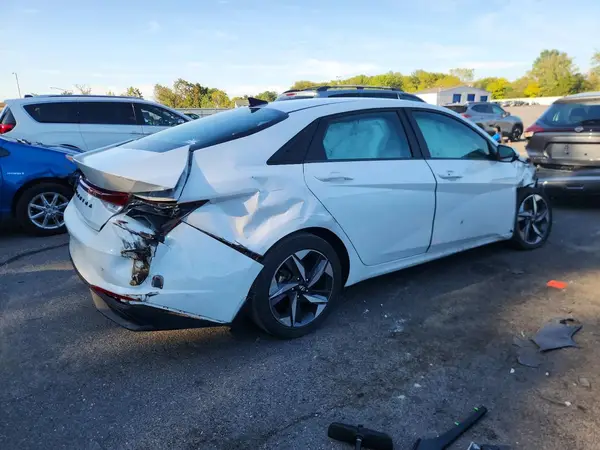 5NPLS4AG1PH117514 — 2023 Hyundai Elantra, фото 3 с аукциона Copart 06.10.2026, Передняя часть