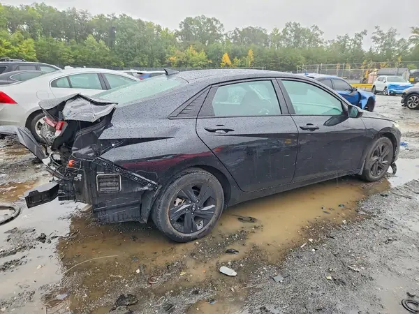 KMHLM4AGXPU583003 — 2023 Hyundai Elantra, фото 3 с аукциона Copart, Задняя часть