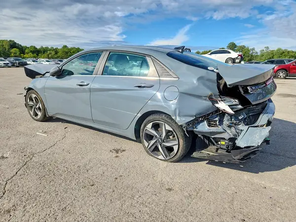 KMHLN4AJ3PU045929 — 2023 Hyundai Elantra, фото 2 с аукциона Copart, Передняя часть