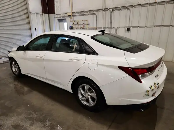 5NPLL4AG5PH095322 — 2023 Hyundai Elantra, фото 2 с аукциона Copart, Передняя часть