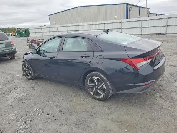 KMHLS4AG3PU469642 — 2023 Hyundai Elantra, фото 2 с аукциона Copart, Передняя часть
