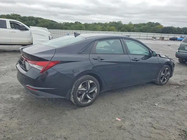 KMHLS4AG3PU469642 — 2023 Hyundai Elantra, фото 3 с аукциона Copart, Передняя часть