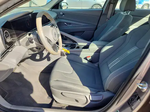 KMHLS4AG2PU428449 — 2023 Hyundai Elantra, фото 7 с аукциона Copart, Боковая часть