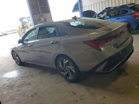 2024 HYUNDAI ELANTRA VIN KMHLS4DG6RU727893 фото 2