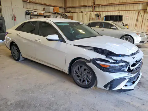 2024 HYUNDAI ELANTRA VIN KMHLM4DG7RU705380 фото 4