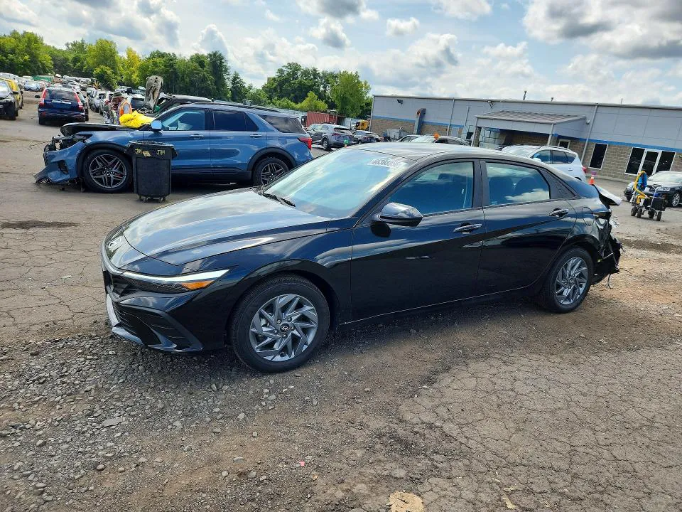 2024 HYUNDAI ELANTRA VIN KMHLM4DJ6RU113898 фото 1