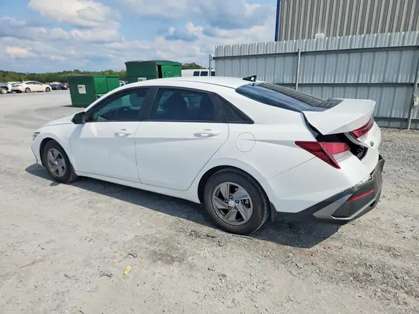 KMHLL4DGXRU832658 — 2024 Hyundai Elantra, фото 2 с аукциона Copart, Задняя часть