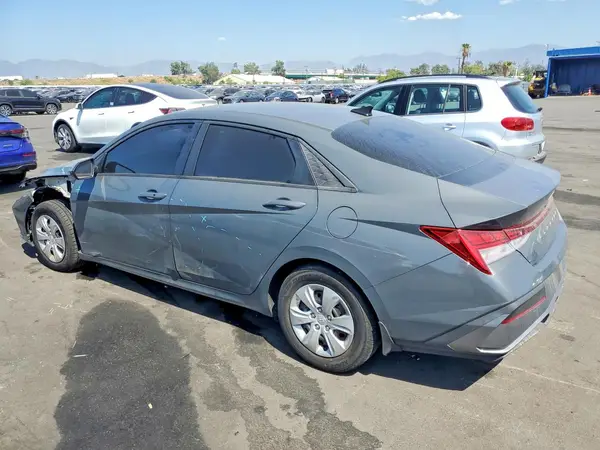 KMHLM4DJ9RU097213 — 2024 Hyundai Elantra, фото 2 с аукциона Copart, Передняя часть