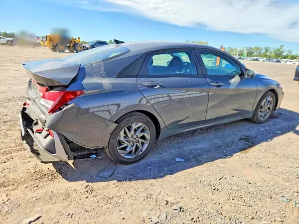KMHLM4DG5RU782958 — 2024 Hyundai Elantra, фото 3 с аукциона Copart, Задняя часть