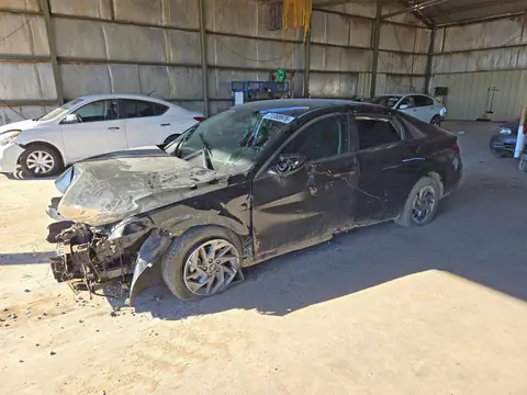 KMHLM4DG6RU776697 — 2024 Hyundai Elantra, Передняя часть (Front End), фото до ремонта
