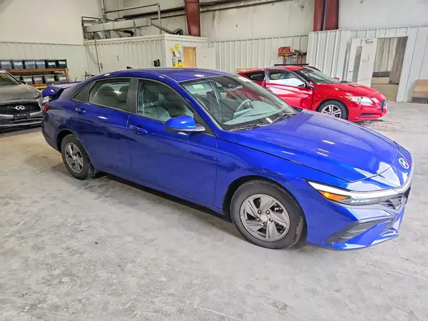 KMHLL4DG1SU858569 — 2025 Hyundai Elantra, фото 4 с аукциона Copart, Передняя часть