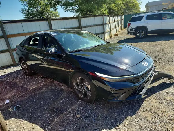 KMHLS4DG0SU969049 — 2025 Hyundai Elantra, фото 4 с аукциона Copart 28.09.2026, Боковая часть