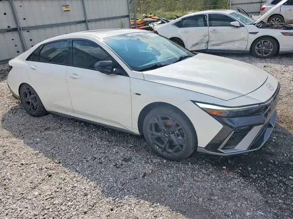 2025 HYUNDAI ELANTRA VIN KMHLR4DF9SU985883 фото 4