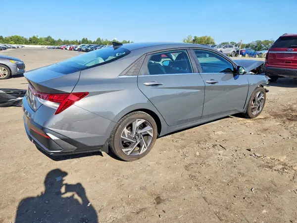 KMHLN4DJ0SU127072 — 2025 Hyundai Elantra, фото 3 с аукциона Copart 07.10.2026, Передняя часть